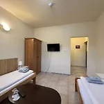 Hostel Etna - -noclegi