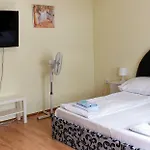 Etna - -noclegi 24 -parking-