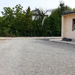 Etna - -noclegi 24 -parking- Vandrerhjem