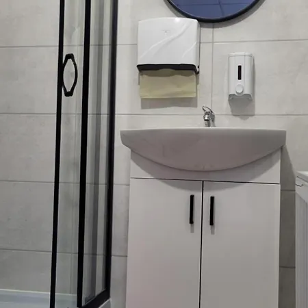 Etna - -noclegi Hostel Rzeszow