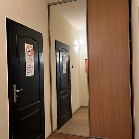 Etna - -noclegi 24 -parking- *