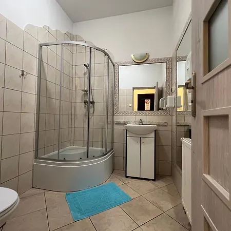 Etna - -noclegi 24 -parking- * Rzeszow