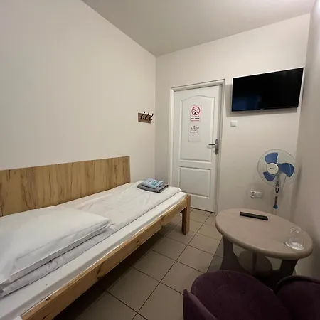 Etna - -noclegi Hostel