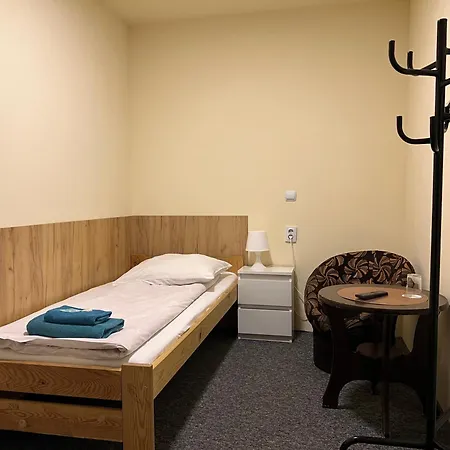 Hostel Etna - -noclegi