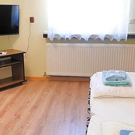 Etna - -noclegi 24 -parking- * Rzeszów