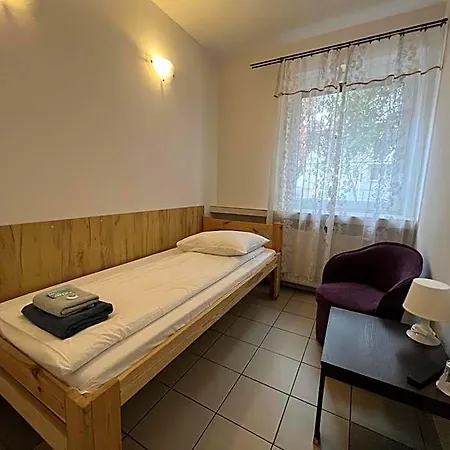 Hostal Etna - -noclegi 24 Rzeszów
