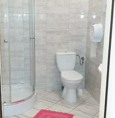 Etna - -noclegi 24 -parking-