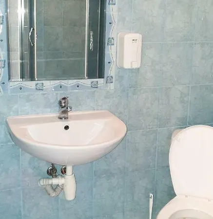 Hostel Etna - -noclegi 24 -parking- Rzeszow