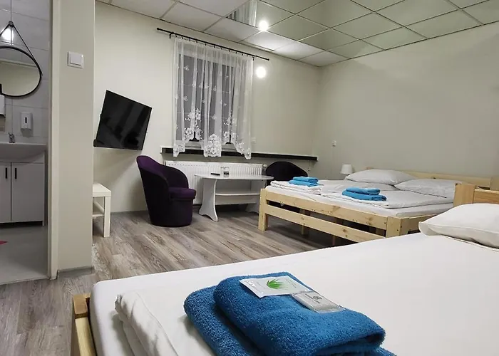 Etna - -noclegi 24 Hostel Rzeszów
