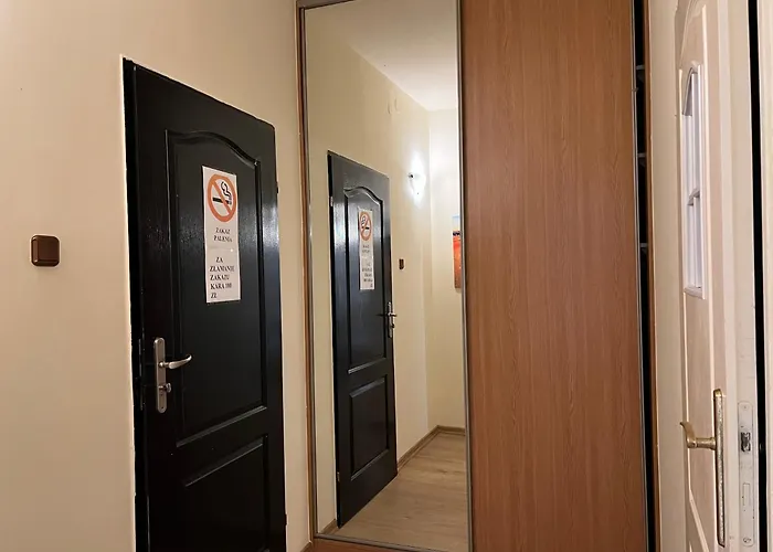 Etna - -noclegi 24 -parking- *