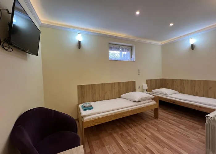 Etna - -noclegi 24 *