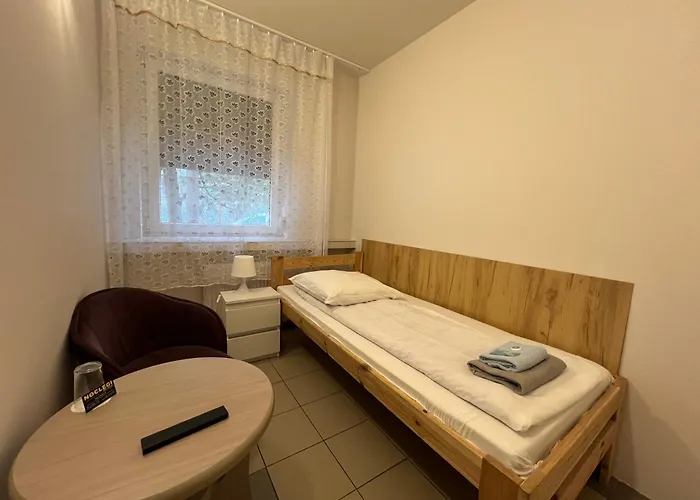 Etna - -noclegi 24 -parking-