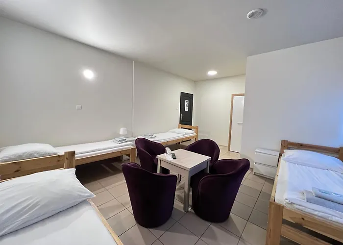 Etna - -noclegi 24 -parking- * Rzeszow