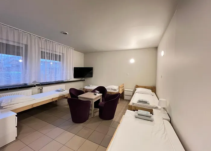 Etna - -noclegi 24 -parking-