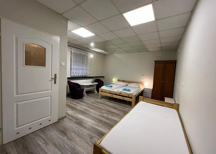 Etna - -noclegi 24 Hostel Rzeszów