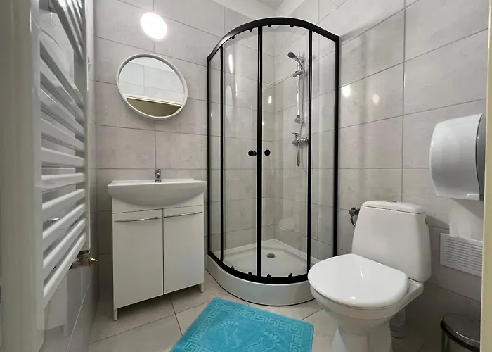 بيت شباب Etna - -noclegi 24 -parking- رشيشوف