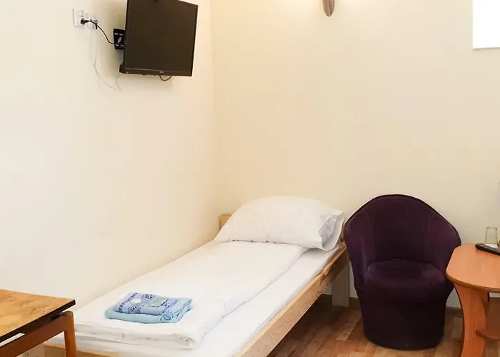 بيت شباب Etna - -noclegi 24 -parking-