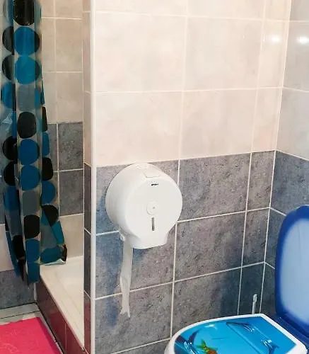 Hostel Etna - -noclegi 24