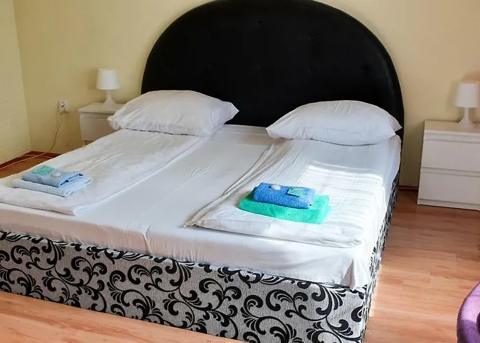 Hostel Etna - -noclegi 24 -parking-